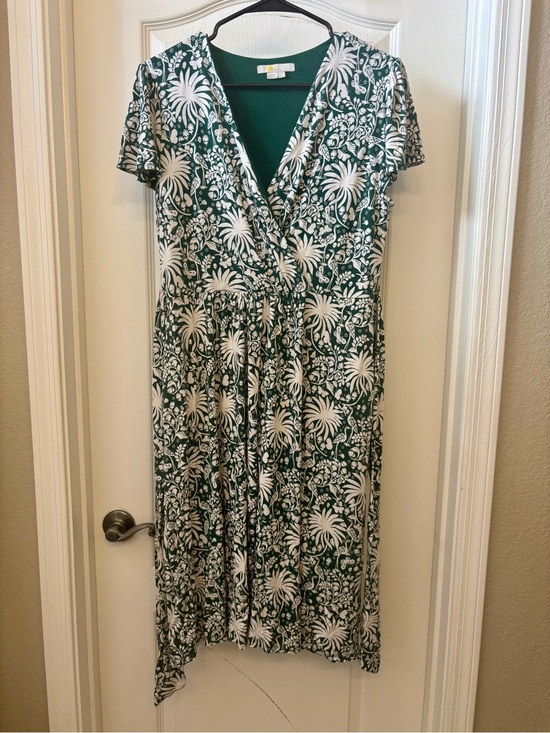 Boden Dresses & Skirts - Boden Evangeline Wrap Dress 12L Long Green Ivory Botanical Floral Print